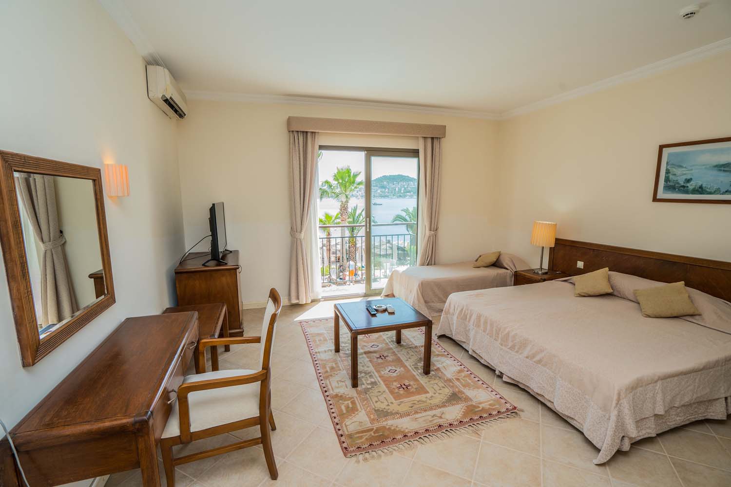 Mira Beach Resort oda galerisi 8
