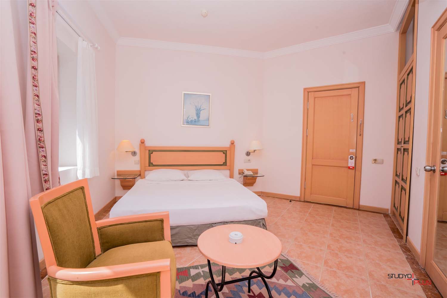 Mira Beach Resort oda galerisi 9